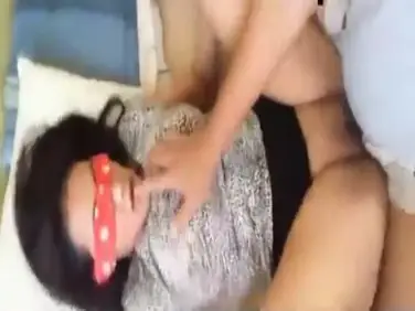 ABG Montok Mata Ditutup Dientot Sensasi Beda HD