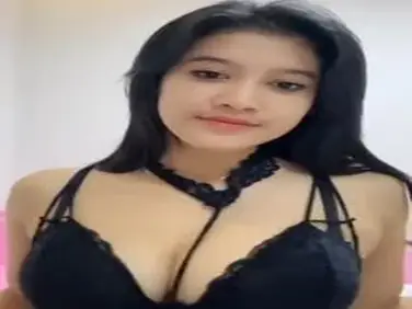 Siaran Live Gadis Cantik Part 17 Di Kasur